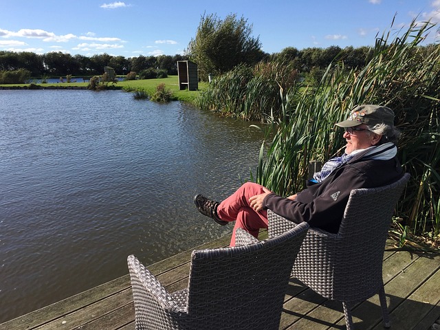 而是互补关 而是互补关